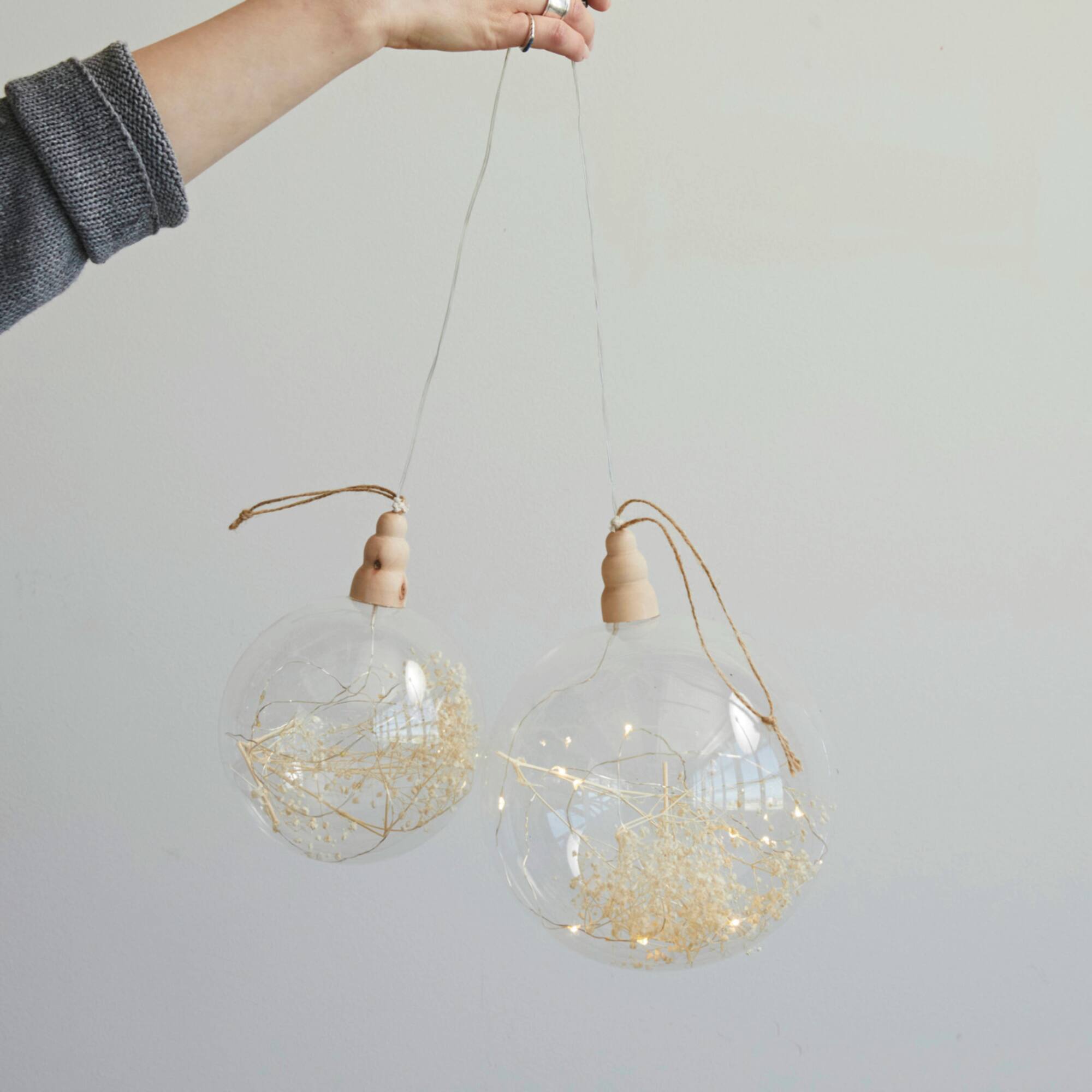 Hello Honey® 5.75" Clear Botanical Glow LED Glass Ornament